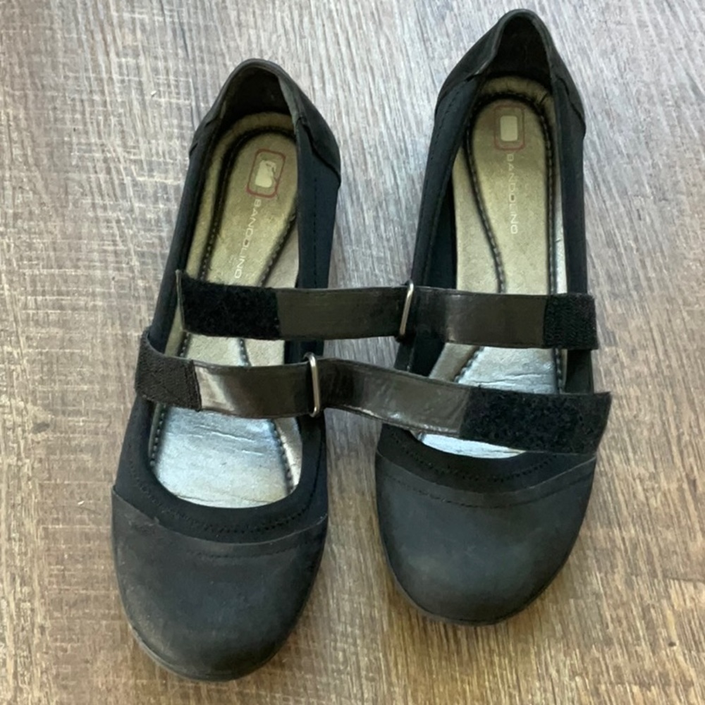 Bandolino Mary Jane Flat - Picture 7 of 11
